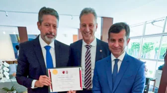 O presidente da Câmara dos Deputados, Lira, presidente do Flamengo, Rodolfo Landin