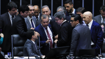 O Congresso Nacional realiza sessão semipresencial para votar o projeto da Lei de Diretrizes Orçamentárias (LDO)