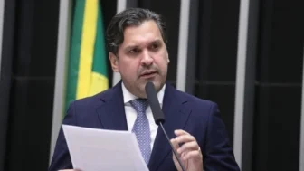 Deputado Isnaldo Bulhões, líder do MDB na Câmara