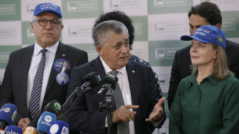 Alexandre Padilha, José Guimarães e Gleisi Hoffmann