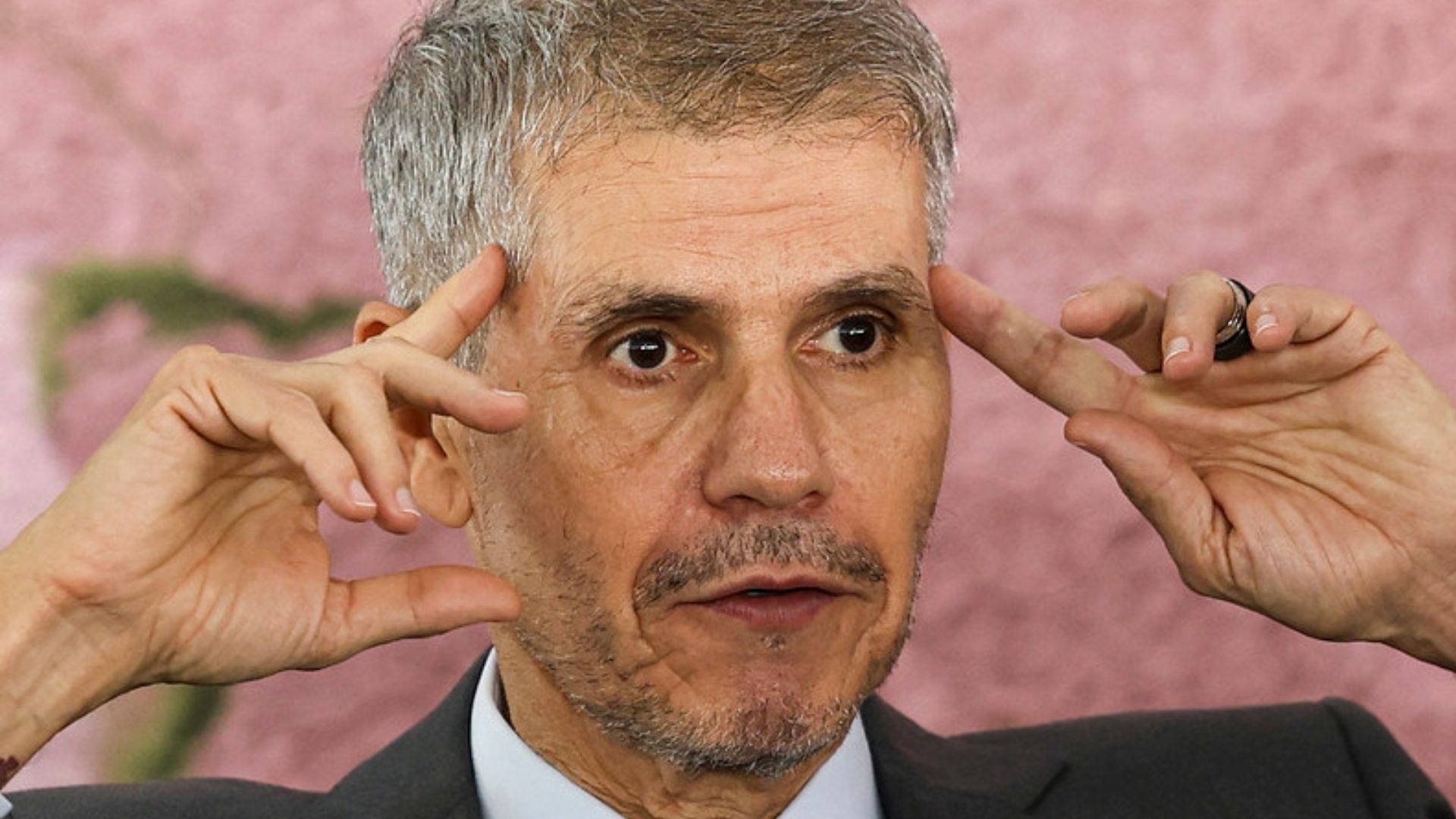 Ministro e marqueteiro: Sidônio é quem dá as cartas, também, na campanha de Lula