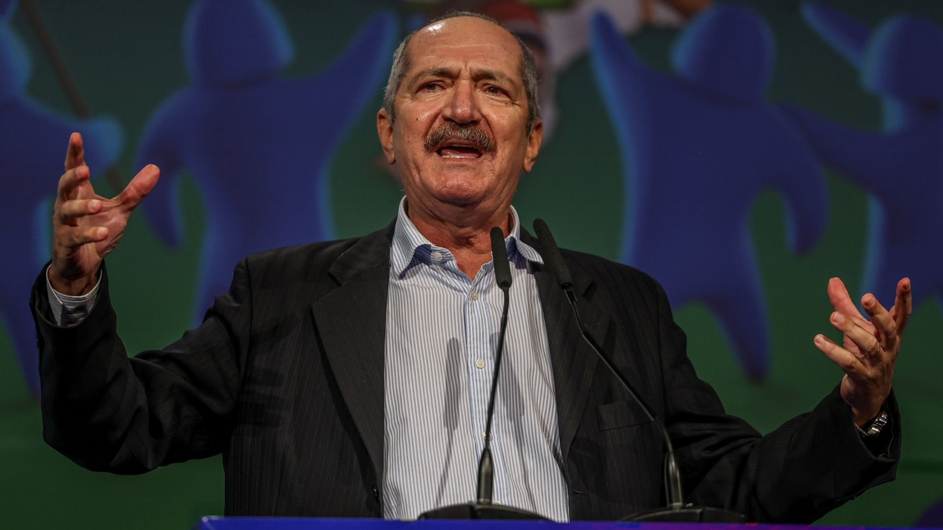 Aldo Rebelo vê ‘agenda diversionista’ na polarização entre Lula e Flávio Bolsonaro