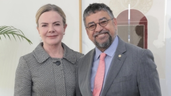 Gleisi Hoffmann e Washington Quaquá