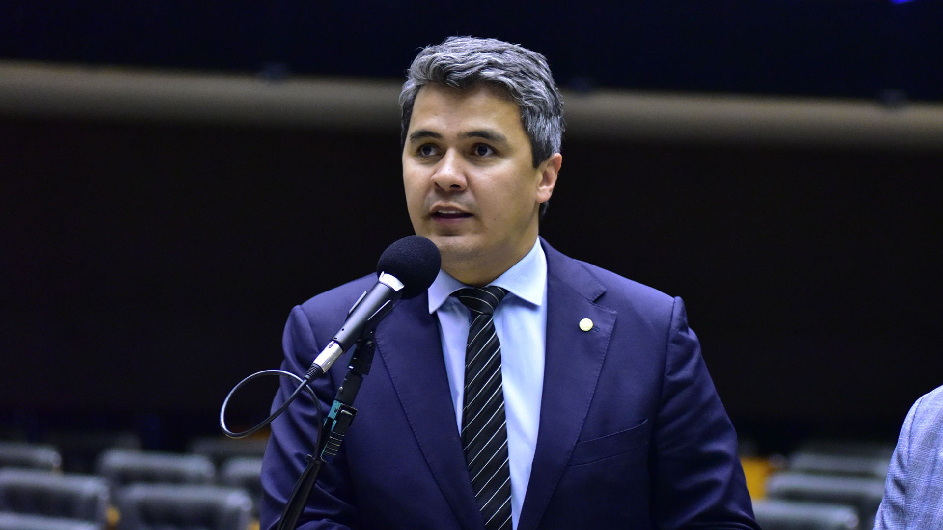 Deputado do Republicanos é escolhido para ser relator da cassação de Zambelli