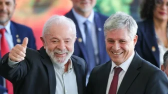 Lula e Paulo Teixeira