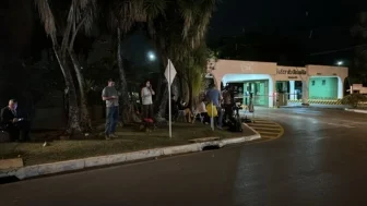 Entrada do condomínio onde mora Jair Bolsonaro, em Brasília