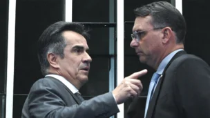 senador Ciro Nogueira e senador Flávio Bolsonaro