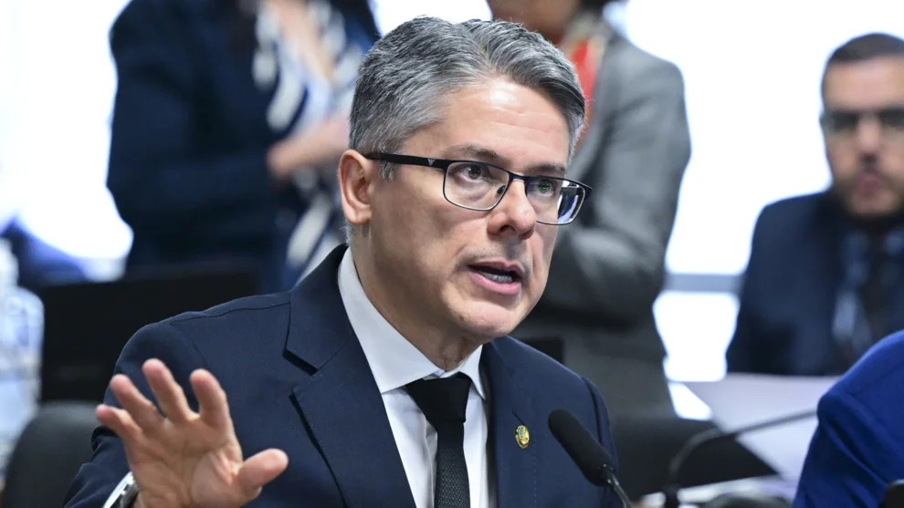 Senador Alessandro Vieira