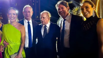 Os irmãos Ciro Gomes e Cid Gomes ao lado de Tasso Jereissati