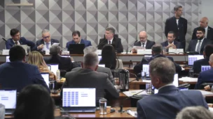 Empresário, Antônio Carlos, "Careca do INSS" O deputado Alfredo Gaspar e o senador Carlos Viana