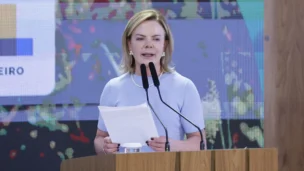 Ministra da Casa Civil Gleisi Hoffmann