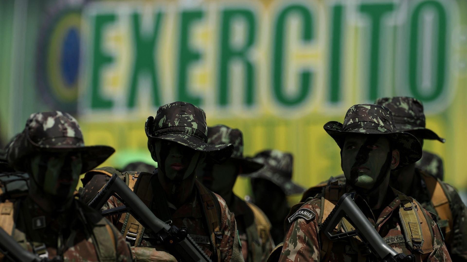 Uma falta que militares fazem na campanha do PL, segundo aliados