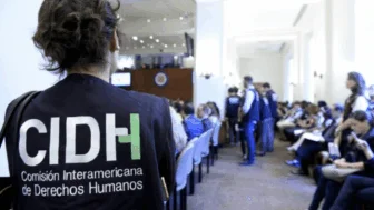 CIDH publica novo relatório sobre defensores de direitos humanos nas Américas CIDH publica novo relatório sobre defensores de direitos humanos nas Américas