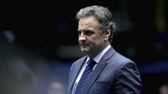Aécio Neves