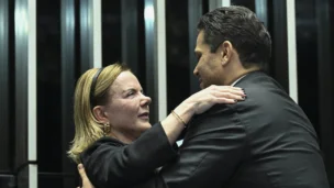 Davi Alcolumbre, Gleisi Helena Hoffmann