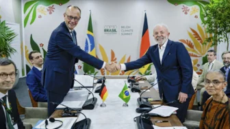 Presidente da República, Luiz Inácio Lula da Silva, durante reunião bilateral com o Primeiro-Ministro da Alemanha, Friedrich Merz.