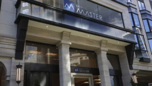 Fachada do Banco Master