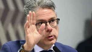 relator da CPICRIME, senador Alessandro Vieira