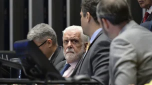 Senador Jaques Wagner e o senador Davi Alcolumbre