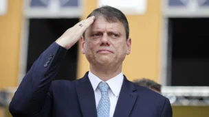 Governador de São Paulo Tarcísio de Freitas