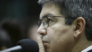 líder do governo no Congresso Nacional, senador Randolfe Rodrigues