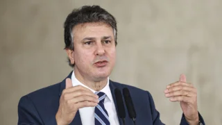 O ministro da Educação, Camilo Santana