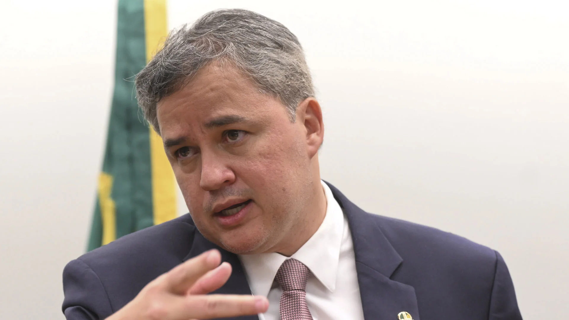 senador Efraim Filho