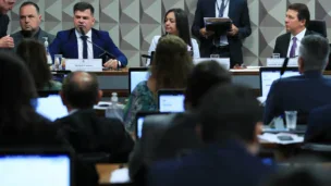 Silvinei Vasques em depoimento no Congresso