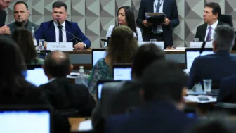 Silvinei Vasques em depoimento no Congresso