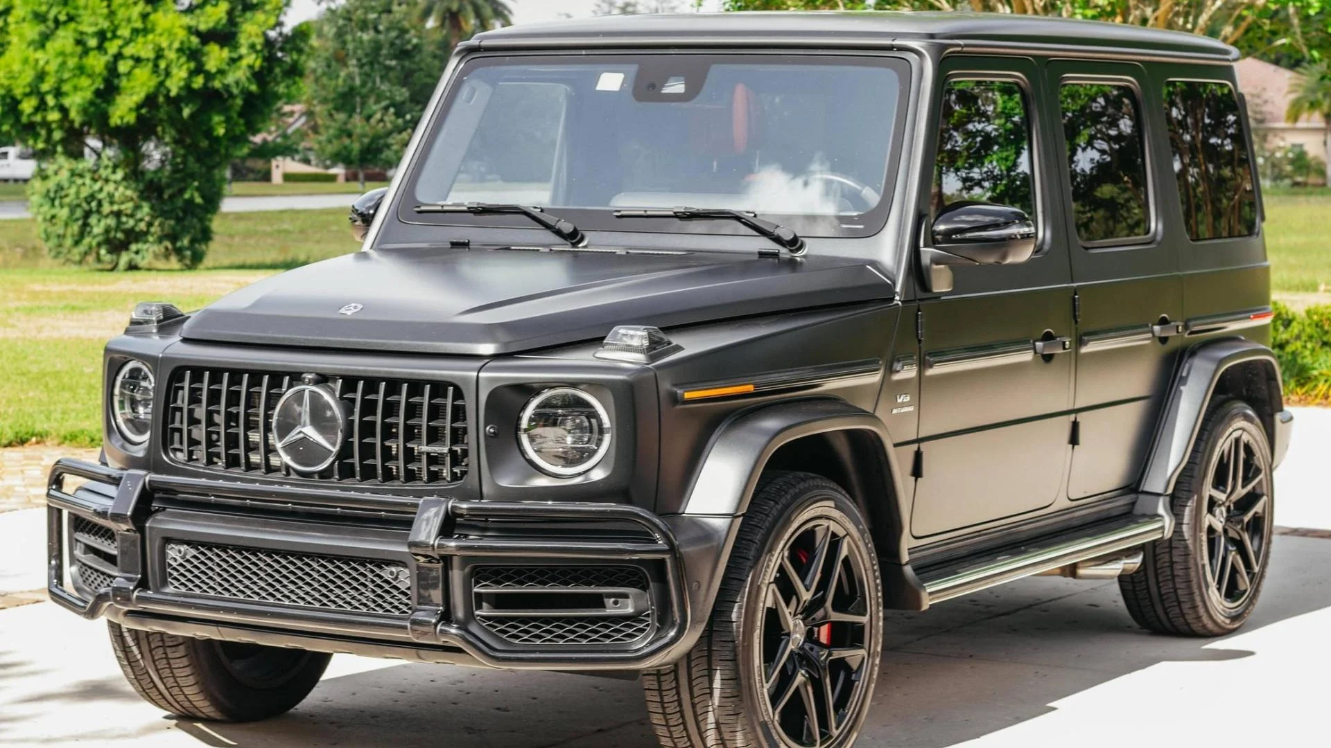 Herdeira da Marabraz alega calote em carro de luxo e processa alvo da Carbono Oculto