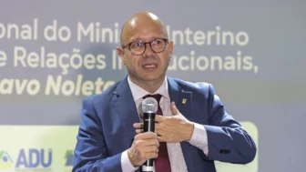Ministro de Estado Chefe da Secretaria de Relações Institucionais da Presidência da República em exercício, Olavo Noleto