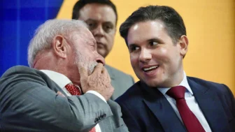 O Presidente da República Luiz Inácio Lula da Silva e o Presidente da Câmara dos Deputados, Hugo Motta