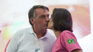 Michelle Bolsonaro, Ex-primeira-dama do Brasil e Jair Bolsonaro, ex-presidente da República