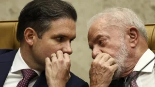 O presidente da Câmara dos Deputados, Hugo Motta, e o presidente Luiz Inácio Lula da Silva