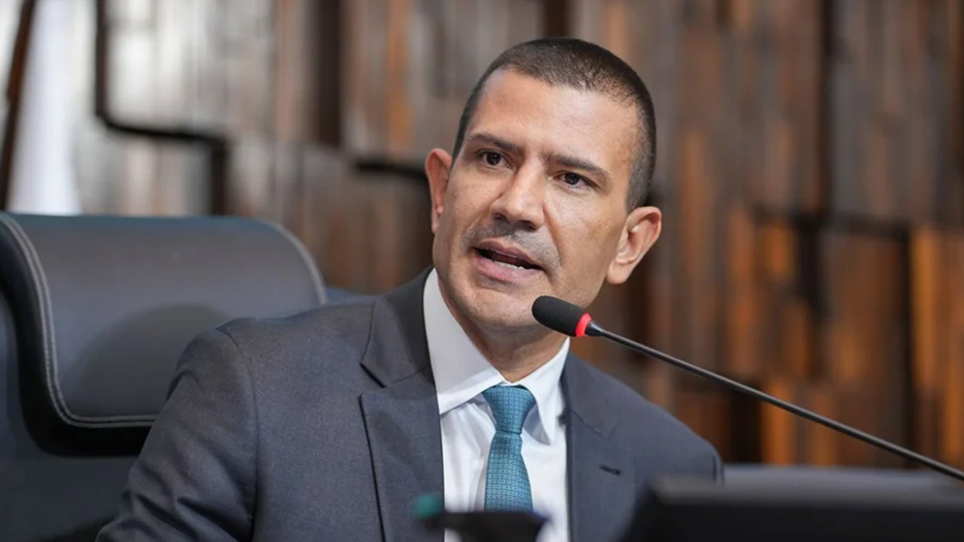 Vitória de Ruas pode dar a Flávio reforço importante contra Lula no Rio