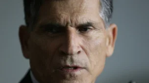 General Carlos Alberto Santos Cruz