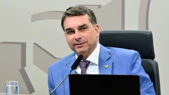 senador Flávio Bolsonaro