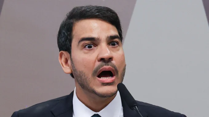 Reunião da Comissão de Constituição e Justiça (CCJ) do Senado durante sabatina do advogado-geral da União, Jorge Rodrigo Araújo Messias