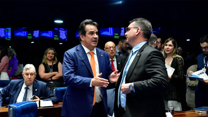 Senador Flávio Bolsonaro, senador Ciro Nogueira