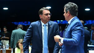 Senador Flávio Bolsonaro, senador Ciro Nogueira