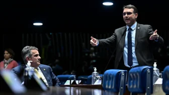 Senador Flávio Bolsonaro, senador Ciro Nogueira