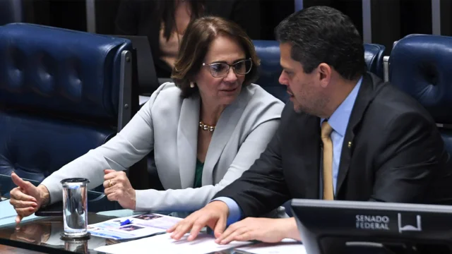 senador Davi Alcolumbre, senadora Damares Alves