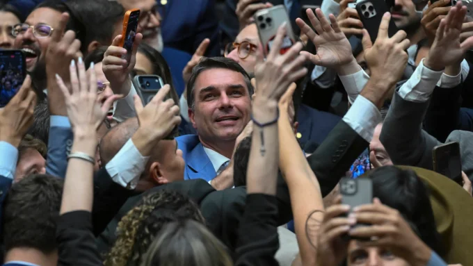 senador Flávio Bolsonaro
