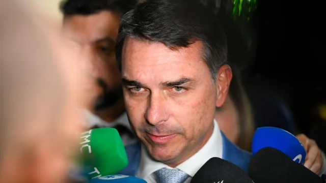 Entrevista senador Flávio Bolsonaro