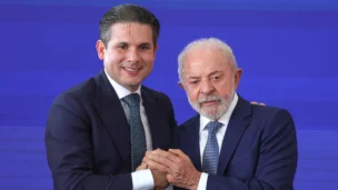 O presidente da Câmara dos deputados, Hugo Motta, presidente da República, Luiz Inácio Lula da Silva