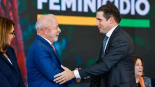 Presidente da República, Luiz Inácio Lula da Silva com o presidente da Câmara dos Deputados, Hugo Motta