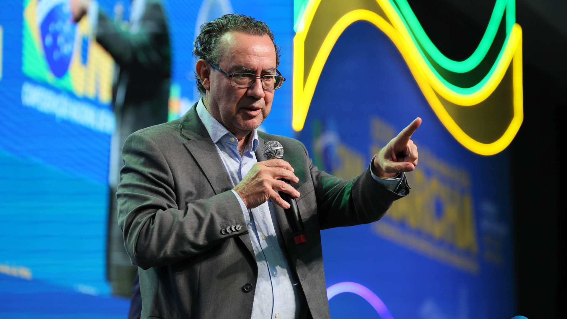 O compromisso do Avante com a candidatura de Augusto Cury ao Planalto