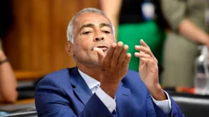 senador Romário