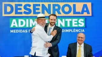 Presidente da República, Luiz Inácio Lula da Silva, o ministro da Fazenda, Dario Durigan e o vice-Presidente da República Geraldo Alckmin