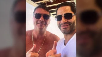 Flávio Bolsonaro, Sicário